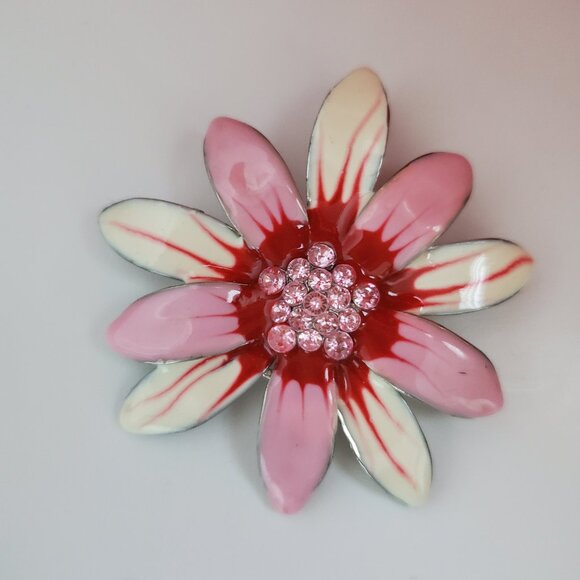 Starburst Floral Enamel Pendant Centre Pink Faceted Faux Stones White Red Pink - Picture 2 of 4